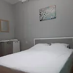 דירה Eleni's *
