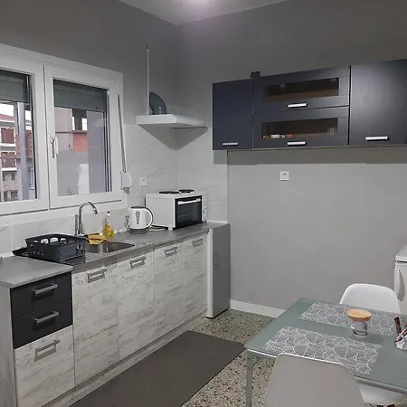 Eleni's Apartamento *