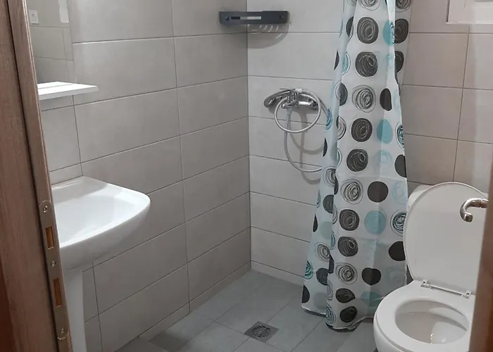 Eleni's Apartman Kasztoriá